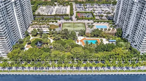 2801 NE 183rd Street Aventura FL 33160