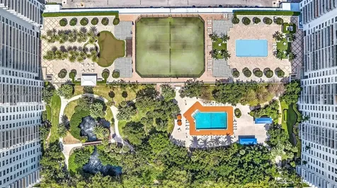 2801 NE 183rd Street Aventura FL 33160