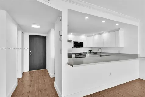 2801 NE 183rd Street Aventura FL 33160