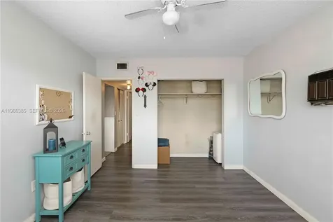 1221 SW 74th Court Miami FL 33144