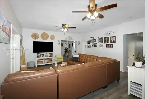 1221 SW 74th Court Miami FL 33144