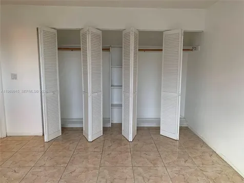 180 NE 12th Avenue Hallandale Beach FL 33009