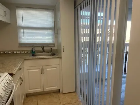 180 NE 12th Avenue Hallandale Beach FL 33009