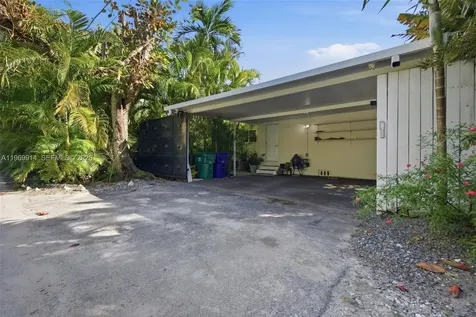 3730 Solana Road Miami FL 33133