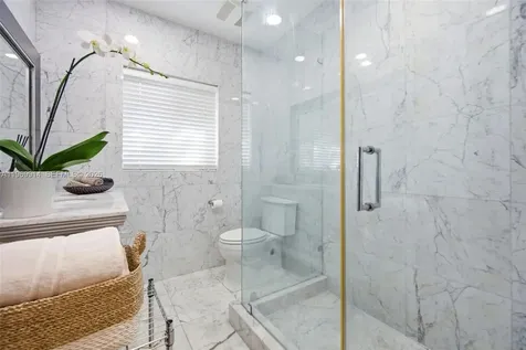 3730 Solana Road Miami FL 33133