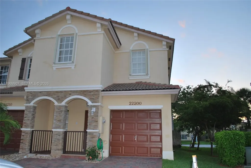 22200 SW 93rd Place Cutler Bay FL 33190