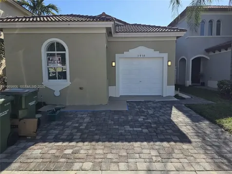 3930 NE 12th Drive Homestead FL 33033