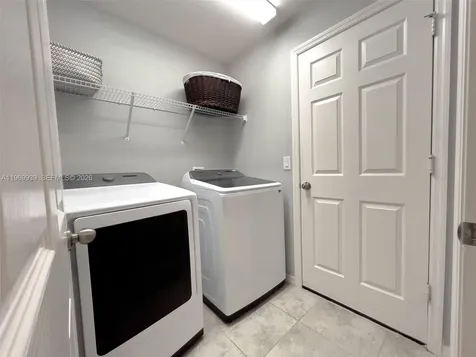 2507 NW 8th Place Cape Coral FL 33993