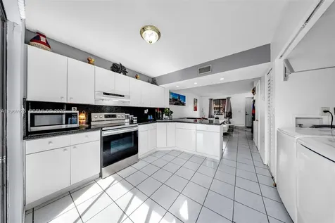 1923 SW 107th Avenue Miami FL 33165