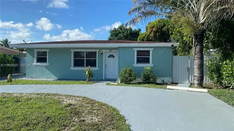 6241 Fletcher Street Hollywood FL 33023