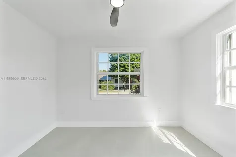 560 NE 110th Terrace Miami FL 33161