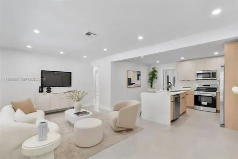 560 NE 110th Terrace Miami FL 33161