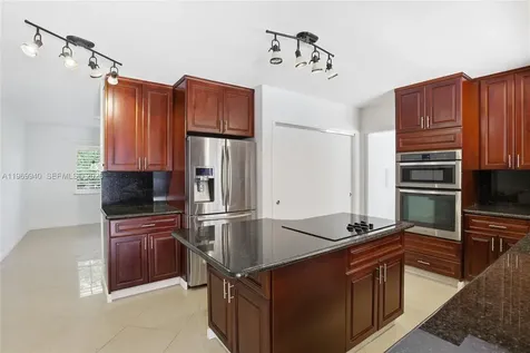 14721 SW 67th Avenue Coral Gables FL 33158