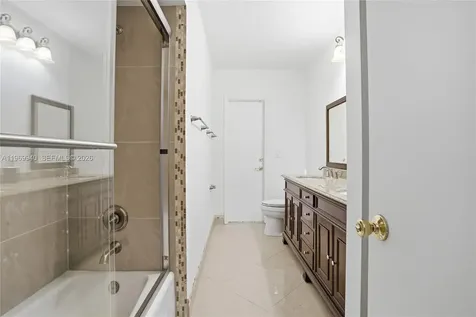 14721 SW 67th Avenue Coral Gables FL 33158