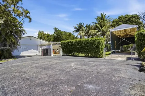 14721 SW 67th Avenue Coral Gables FL 33158