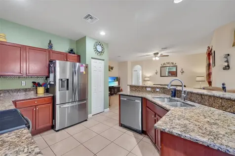 10445 SW 226th Street Cutler Bay FL 33190