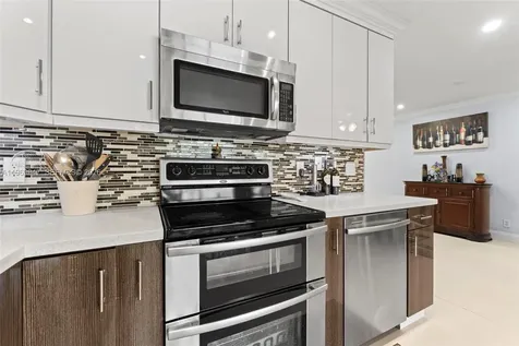 3370 Beau Rivage Drive Pompano Beach FL 33064