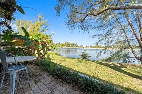 3370 Beau Rivage Drive Pompano Beach FL 33064