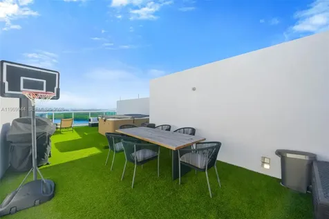 400 Sunny Isles Boulevard Sunny Isles Beach FL 33160