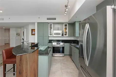 7910 Harbor Island Drive Miami Beach FL 33141