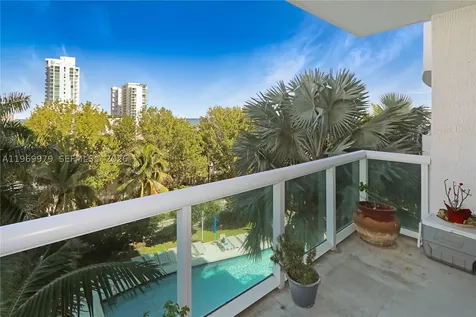 7910 Harbor Island Drive North Bay Village FL 33141