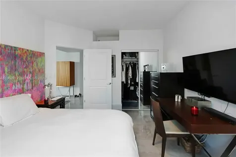 7910 Harbor Island Drive Miami Beach FL 33141