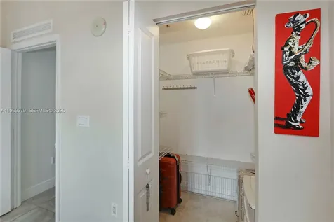 7910 Harbor Island Drive Miami Beach FL 33141