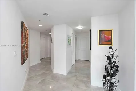 7910 Harbor Island Drive Miami Beach FL 33141