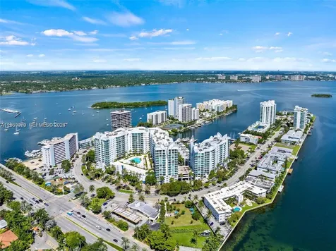7910 Harbor Island Drive Miami Beach FL 33141