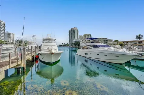 7910 Harbor Island Drive Miami Beach FL 33141