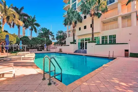 7910 Harbor Island Drive North Bay Village FL 33141