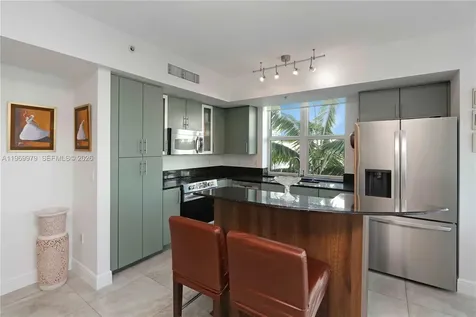 7910 Harbor Island Drive Miami Beach FL 33141
