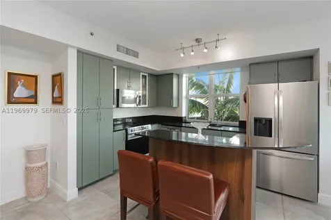7910 Harbor Island Drive North Bay Village FL 33141