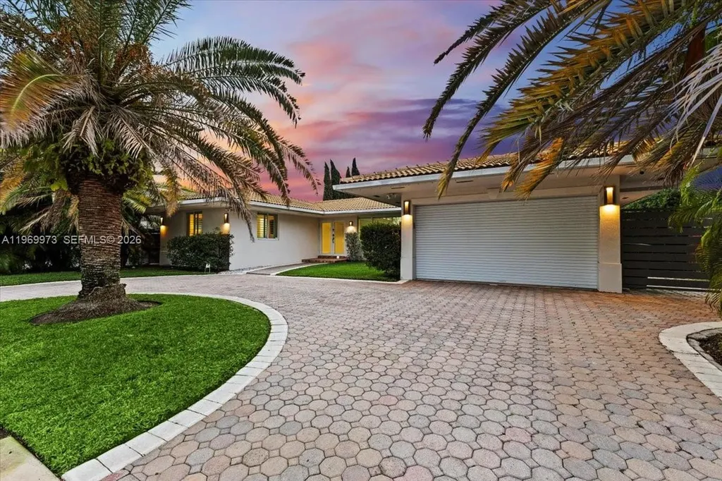 12930 Oleander Road North Miami FL 33181