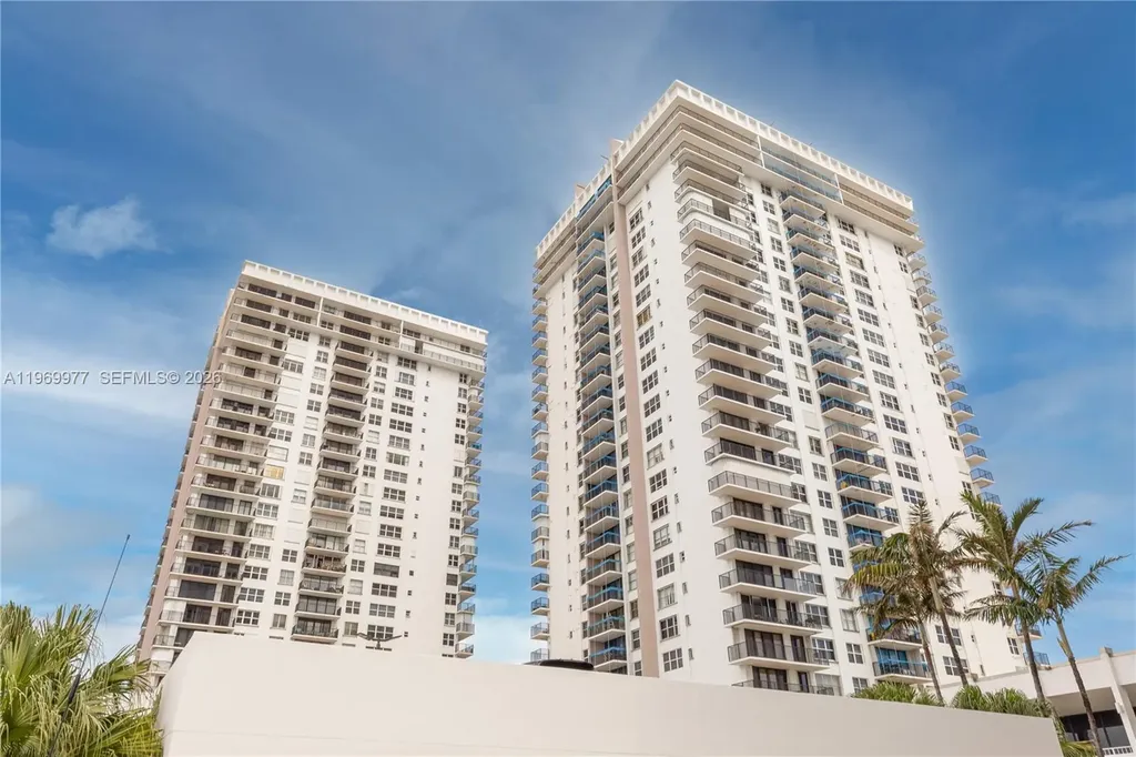 2101 S Ocean Drive Hollywood FL 33019
