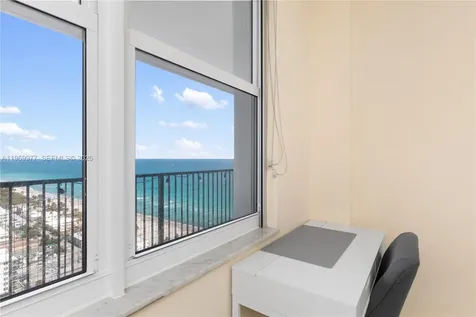 2101 S Ocean Drive Hollywood FL 33019