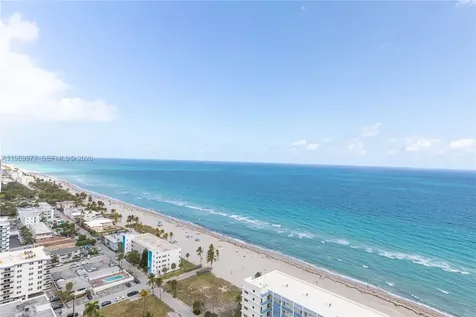 2101 S Ocean Drive Hollywood FL 33019