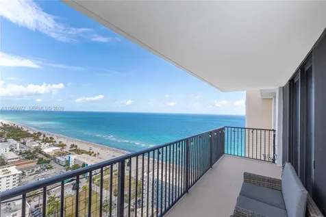 2101 S Ocean Drive Hollywood FL 33019