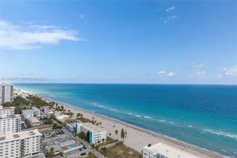2101 S Ocean Drive Hollywood FL 33019