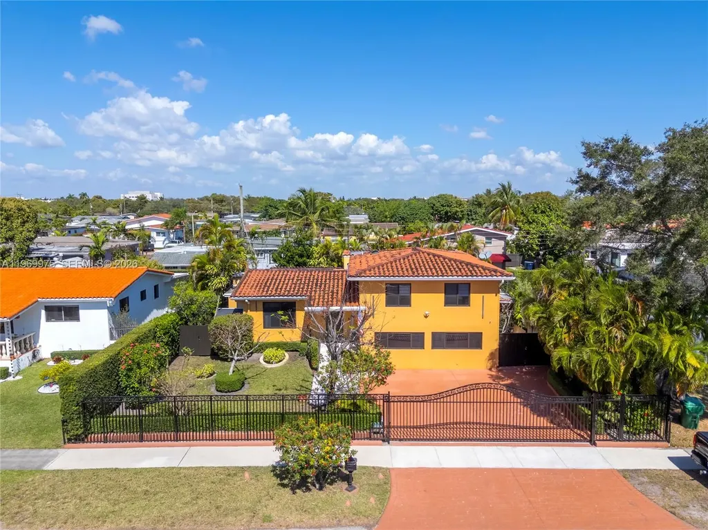 7941 SW 18th Terrace Miami FL 33155