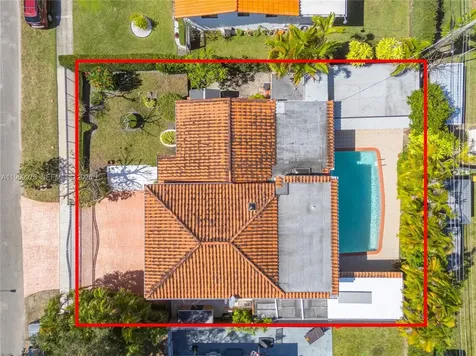 7941 SW 18th Terrace Miami FL 33155