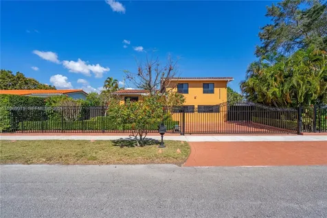 7941 SW 18th Terrace Miami FL 33155