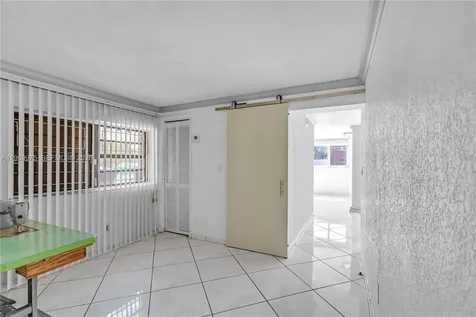7941 SW 18th Terrace Miami FL 33155