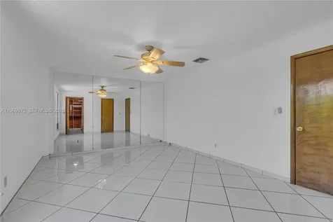 7941 SW 18th Terrace Miami FL 33155