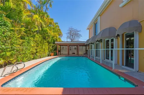 7941 SW 18th Terrace Miami FL 33155