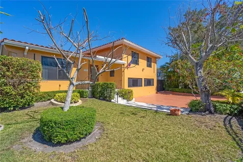 7941 SW 18th Terrace Miami FL 33155