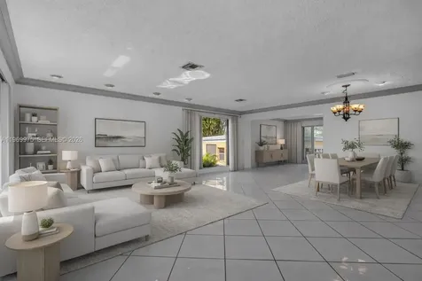 7941 SW 18th Terrace Miami FL 33155