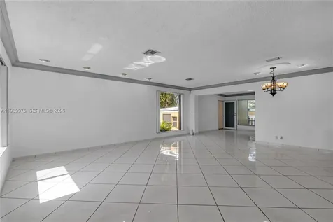 7941 SW 18th Terrace Miami FL 33155