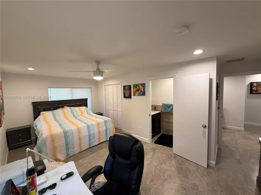 413 SW 10th Street Delray Beach FL 33444