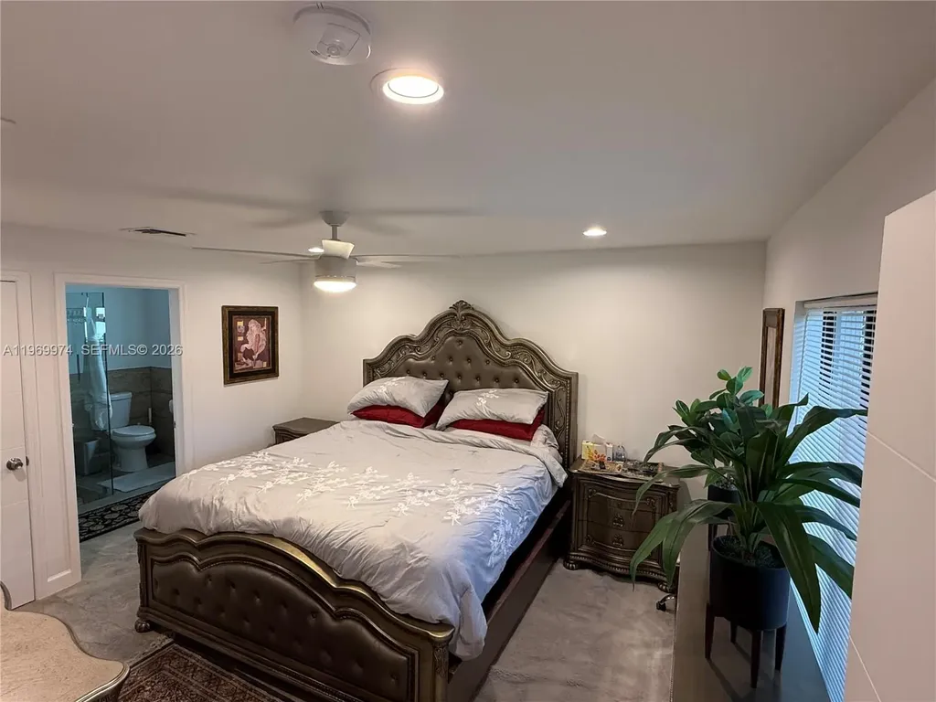 413 SW 10th Street Delray Beach FL 33444